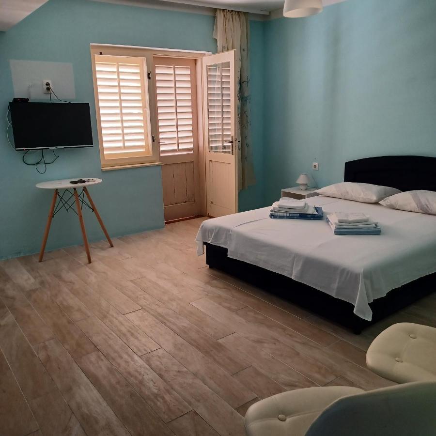 Apartments Losinj Mali Lošinj Eksteriør billede